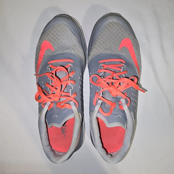 Nike FS Lite Run 2 Women’s Size 8 Gray/Hot Pink - Picture 5 of 8